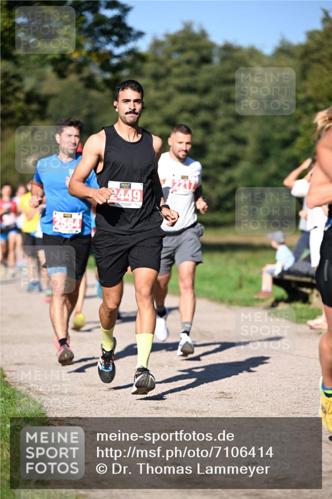 22.09.2024 - 32. Volkslauf durch das schöne Alstertal Dr. Thomas Lammeyer http://msf.ph/oto/7106414 22.09.2024 10:24:51 Laufen 2449 meine-sportfotos.de