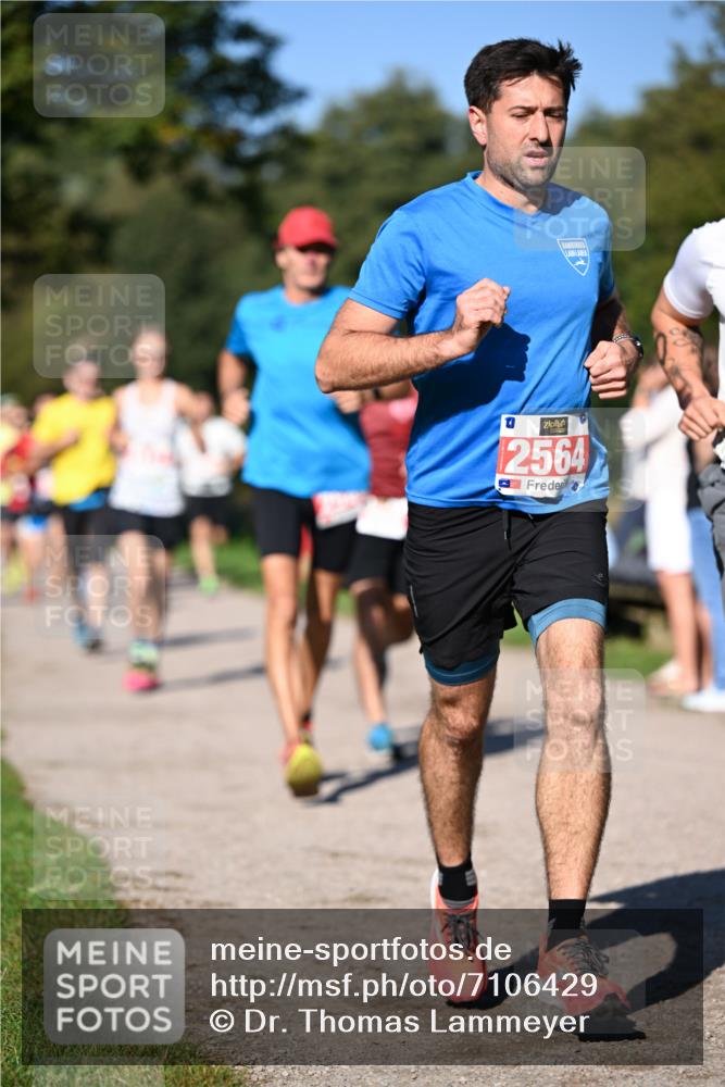 22.09.2024 - 32. Volkslauf durch das schöne Alstertal Dr. Thomas Lammeyer http://msf.ph/oto/7106429 22.09.2024 10:24:52 Laufen 2564 meine-sportfotos.de