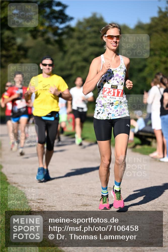 22.09.2024 - 32. Volkslauf durch das schöne Alstertal Dr. Thomas Lammeyer http://msf.ph/oto/7106458 22.09.2024 10:24:55 Laufen 42317 meine-sportfotos.de