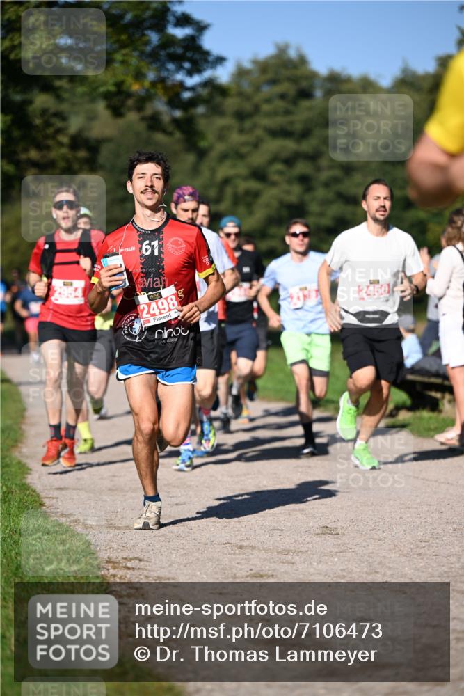 22.09.2024 - 32. Volkslauf durch das schöne Alstertal Dr. Thomas Lammeyer http://msf.ph/oto/7106473 22.09.2024 10:24:57 Laufen 67, 2498, 2450 meine-sportfotos.de