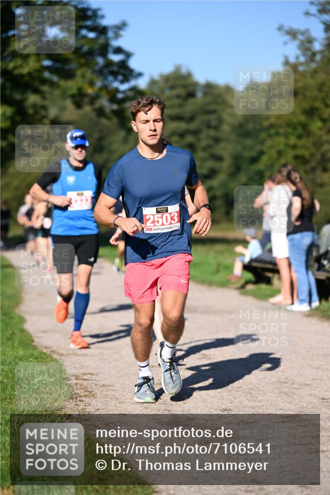 22.09.2024 - 32. Volkslauf durch das schöne Alstertal Dr. Thomas Lammeyer http://msf.ph/oto/7106541 22.09.2024 10:25:07 Laufen 2503 meine-sportfotos.de