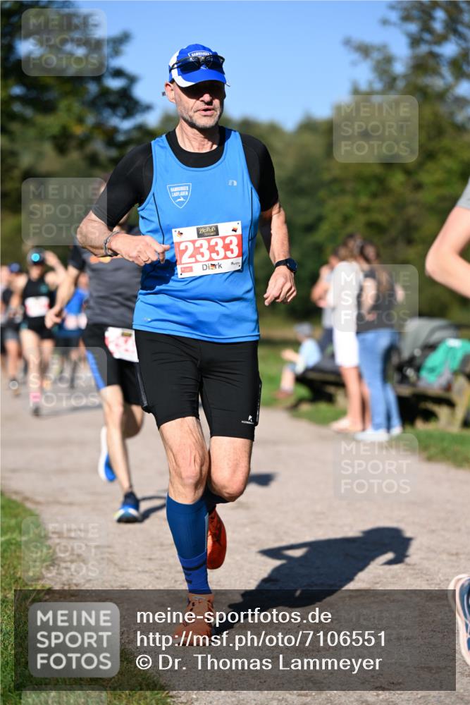 22.09.2024 - 32. Volkslauf durch das schöne Alstertal Dr. Thomas Lammeyer http://msf.ph/oto/7106551 22.09.2024 10:25:08 Laufen 2333 meine-sportfotos.de