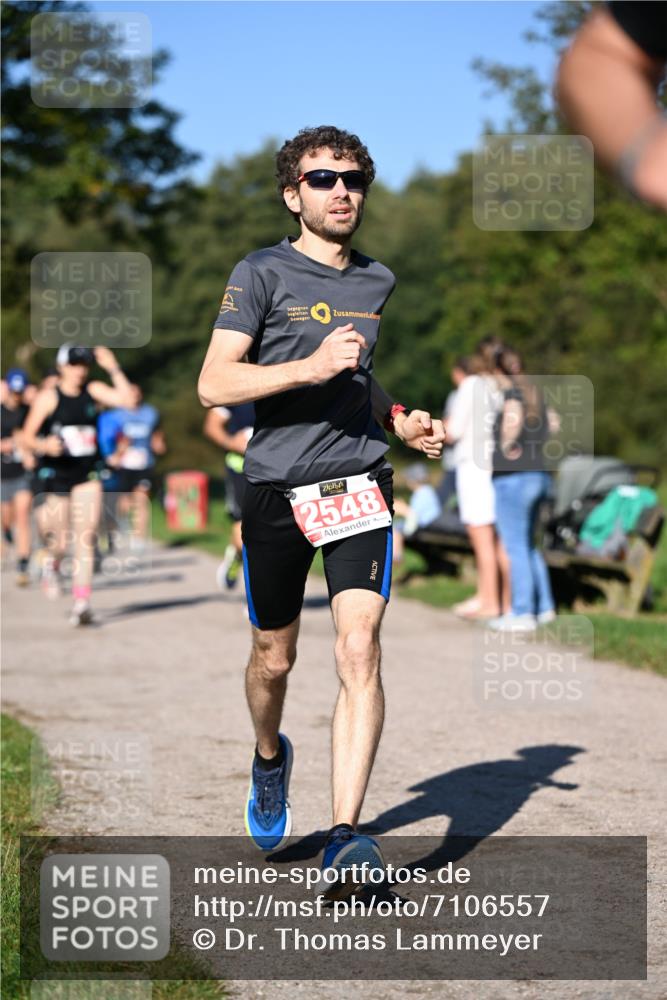 22.09.2024 - 32. Volkslauf durch das schöne Alstertal Dr. Thomas Lammeyer http://msf.ph/oto/7106557 22.09.2024 10:25:10 Laufen 2548 meine-sportfotos.de