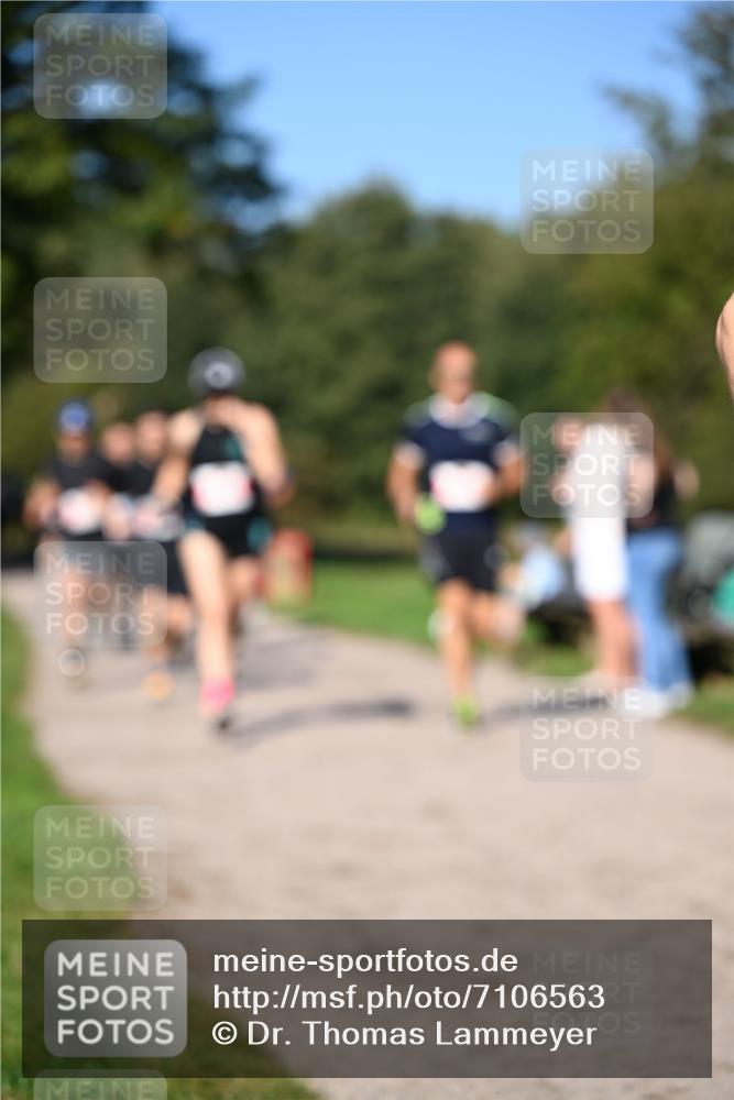 22.09.2024 - 32. Volkslauf durch das schöne Alstertal Dr. Thomas Lammeyer http://msf.ph/oto/7106563 22.09.2024 10:25:11 Laufen  meine-sportfotos.de