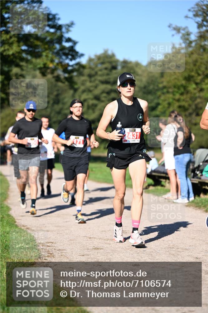 22.09.2024 - 32. Volkslauf durch das schöne Alstertal Dr. Thomas Lammeyer http://msf.ph/oto/7106574 22.09.2024 10:25:12 Laufen 2431 meine-sportfotos.de