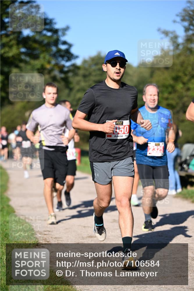 22.09.2024 - 32. Volkslauf durch das schöne Alstertal Dr. Thomas Lammeyer http://msf.ph/oto/7106584 22.09.2024 10:25:14 Laufen 050 meine-sportfotos.de