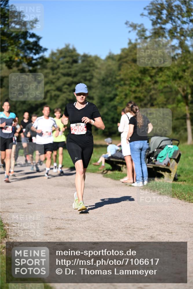 22.09.2024 - 32. Volkslauf durch das schöne Alstertal Dr. Thomas Lammeyer http://msf.ph/oto/7106617 22.09.2024 10:25:21 Laufen 2505 meine-sportfotos.de