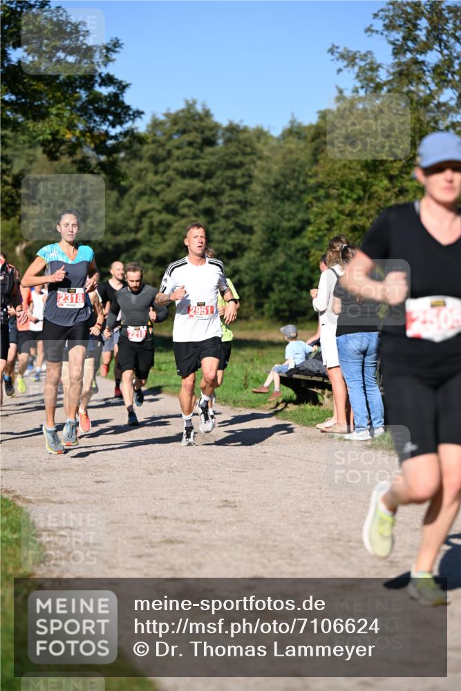 22.09.2024 - 32. Volkslauf durch das schöne Alstertal Dr. Thomas Lammeyer http://msf.ph/oto/7106624 22.09.2024 10:25:22 Laufen 2318 meine-sportfotos.de