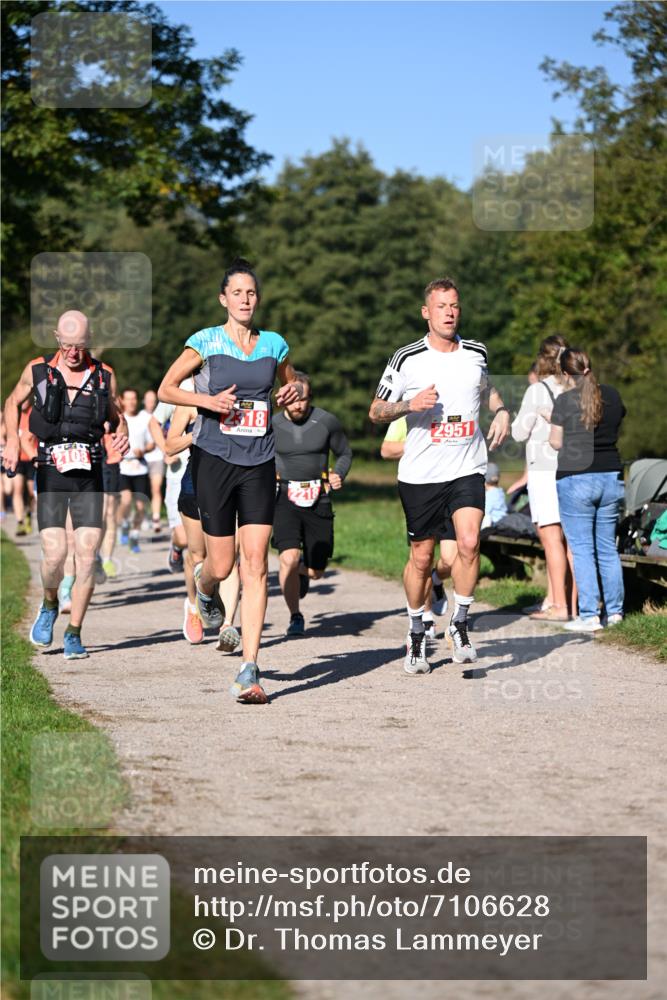 22.09.2024 - 32. Volkslauf durch das schöne Alstertal Dr. Thomas Lammeyer http://msf.ph/oto/7106628 22.09.2024 10:25:23 Laufen 2108, 2318, 2951 meine-sportfotos.de