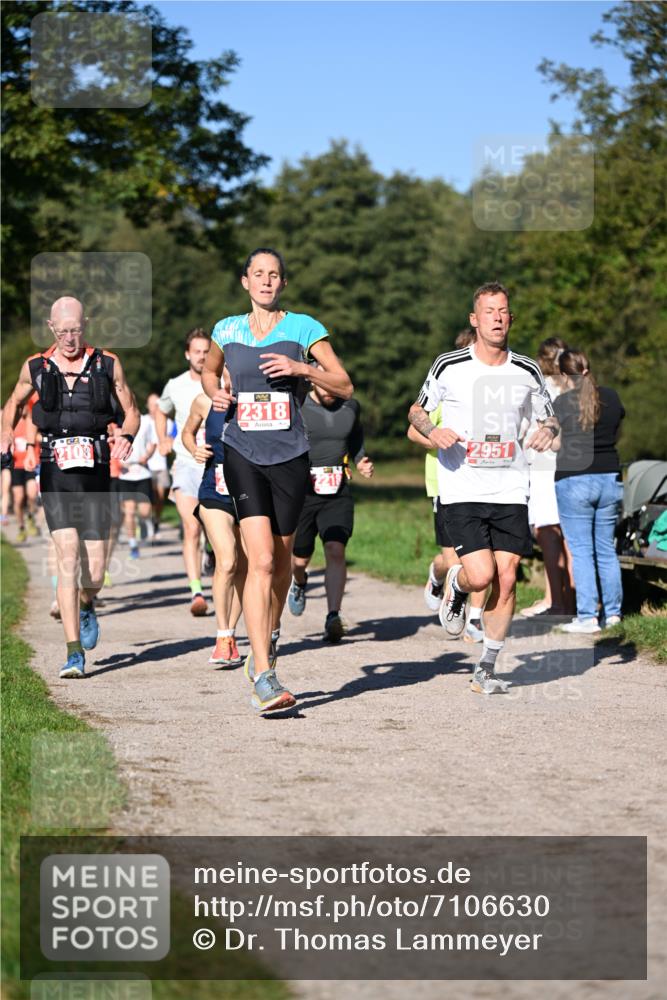 22.09.2024 - 32. Volkslauf durch das schöne Alstertal Dr. Thomas Lammeyer http://msf.ph/oto/7106630 22.09.2024 10:25:23 Laufen 2103, 2318, 2951 meine-sportfotos.de