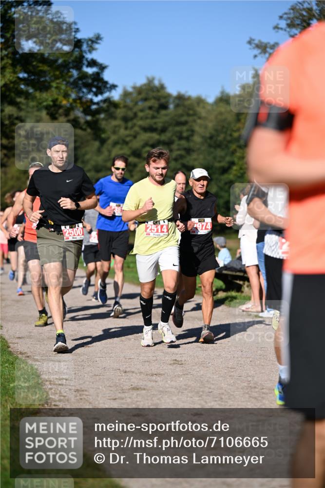 22.09.2024 - 32. Volkslauf durch das schöne Alstertal Dr. Thomas Lammeyer http://msf.ph/oto/7106665 22.09.2024 10:25:29 Laufen 2500, 2514, 2974 meine-sportfotos.de