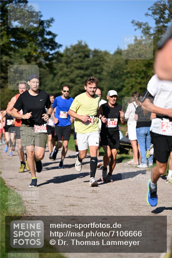 22.09.2024 - 32. Volkslauf durch das schöne Alstertal Dr. Thomas Lammeyer http://msf.ph/oto/7106666 22.09.2024 10:25:29 Laufen 2500, 2974 meine-sportfotos.de