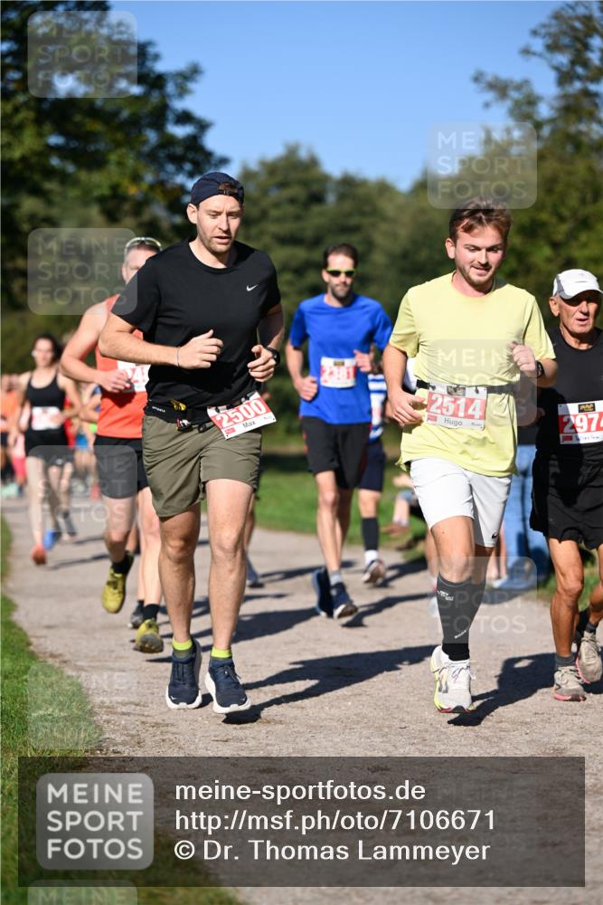 22.09.2024 - 32. Volkslauf durch das schöne Alstertal Dr. Thomas Lammeyer http://msf.ph/oto/7106671 22.09.2024 10:25:30 Laufen 2500, 2514, 297 meine-sportfotos.de