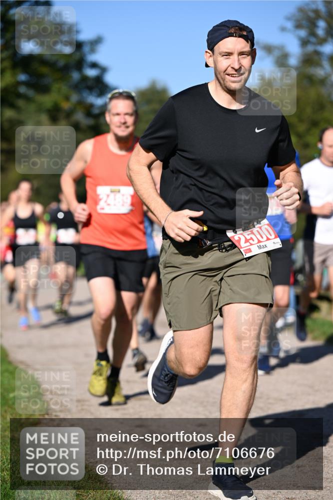 22.09.2024 - 32. Volkslauf durch das schöne Alstertal Dr. Thomas Lammeyer http://msf.ph/oto/7106676 22.09.2024 10:25:31 Laufen 2500 meine-sportfotos.de