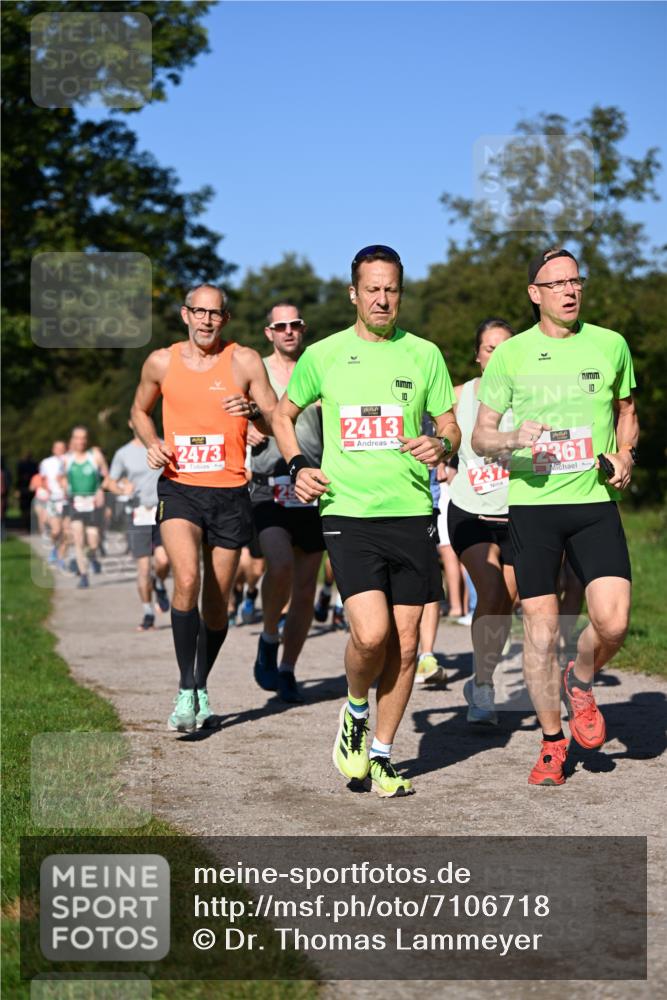 22.09.2024 - 32. Volkslauf durch das schöne Alstertal Dr. Thomas Lammeyer http://msf.ph/oto/7106718 22.09.2024 10:25:39 Laufen 2473, 3, 2413, 10, 237, 2361, 10 meine-sportfotos.de