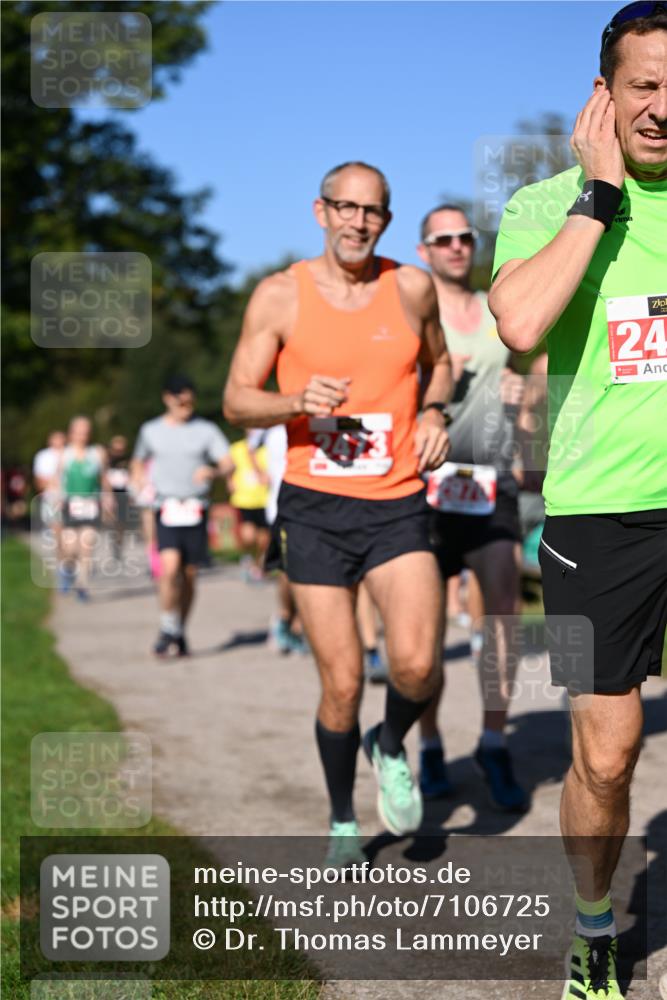 22.09.2024 - 32. Volkslauf durch das schöne Alstertal Dr. Thomas Lammeyer http://msf.ph/oto/7106725 22.09.2024 10:25:40 Laufen 24 meine-sportfotos.de