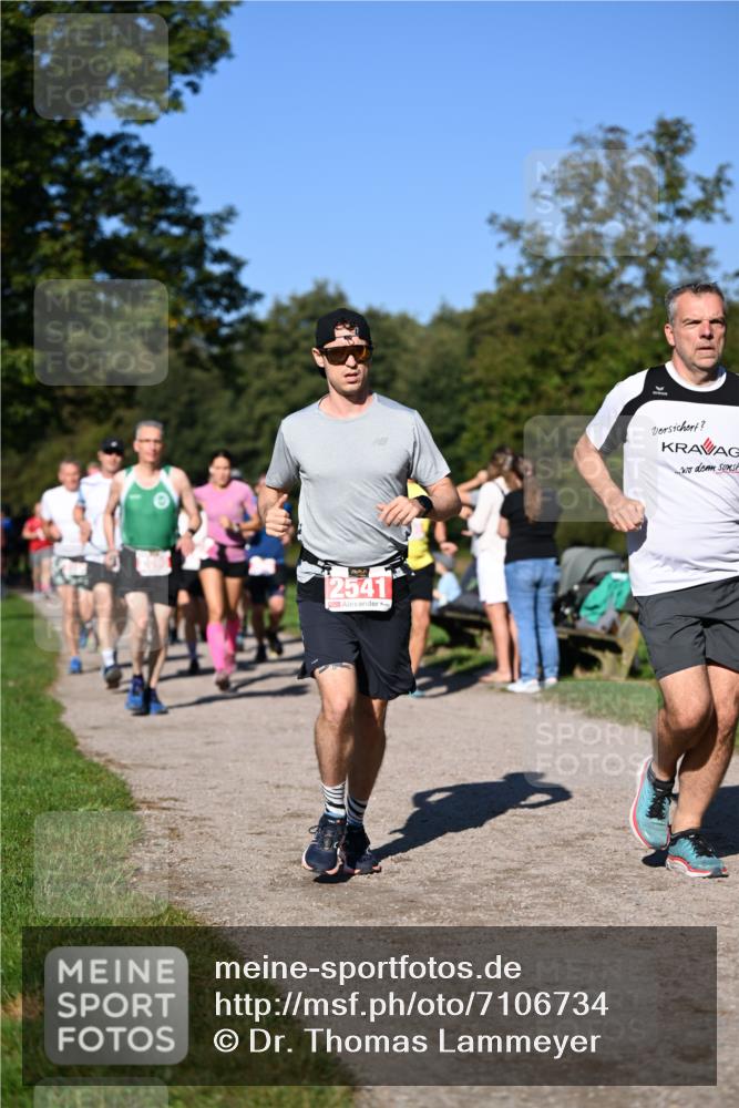 22.09.2024 - 32. Volkslauf durch das schöne Alstertal Dr. Thomas Lammeyer http://msf.ph/oto/7106734 22.09.2024 10:25:42 Laufen 2541 meine-sportfotos.de