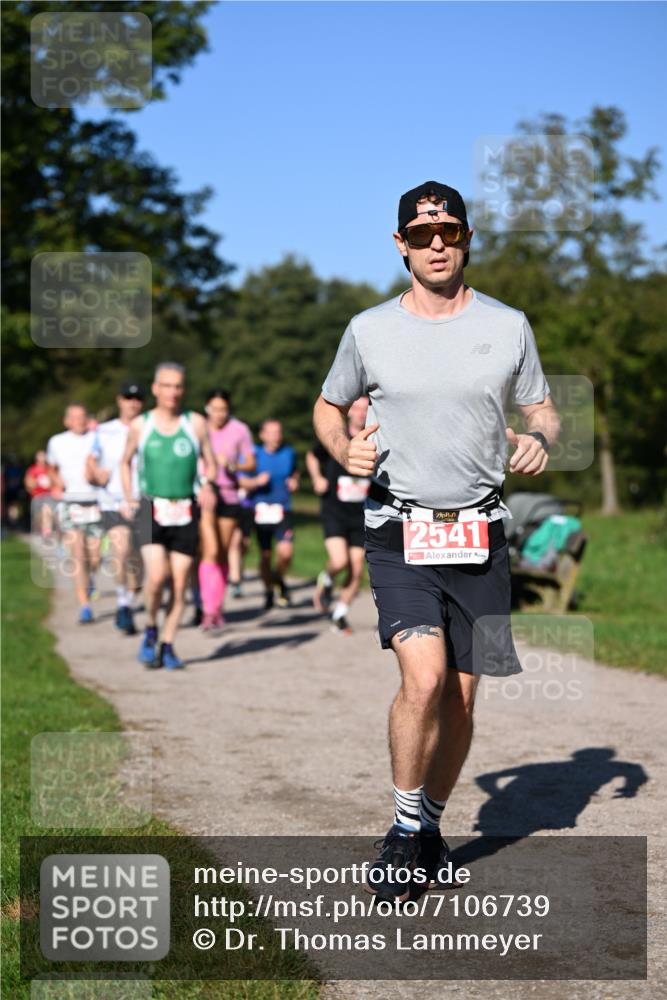 22.09.2024 - 32. Volkslauf durch das schöne Alstertal Dr. Thomas Lammeyer http://msf.ph/oto/7106739 22.09.2024 10:25:43 Laufen 2541 meine-sportfotos.de