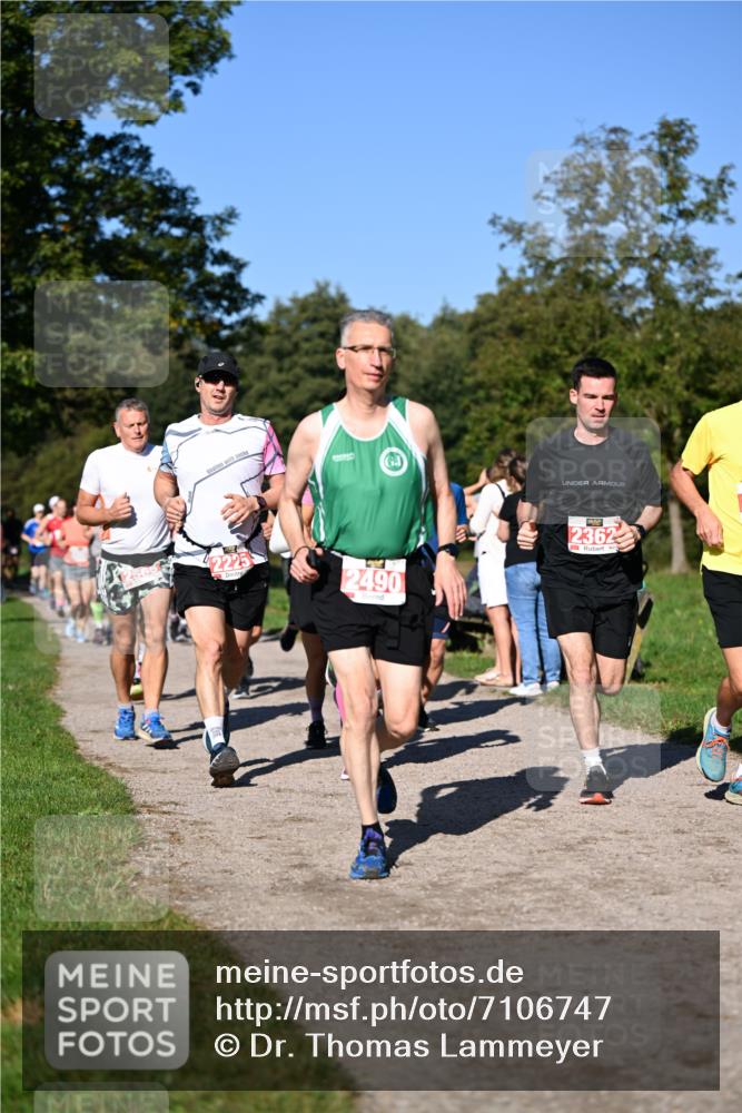 22.09.2024 - 32. Volkslauf durch das schöne Alstertal Dr. Thomas Lammeyer http://msf.ph/oto/7106747 22.09.2024 10:25:45 Laufen 2565, 2490, 2362 meine-sportfotos.de