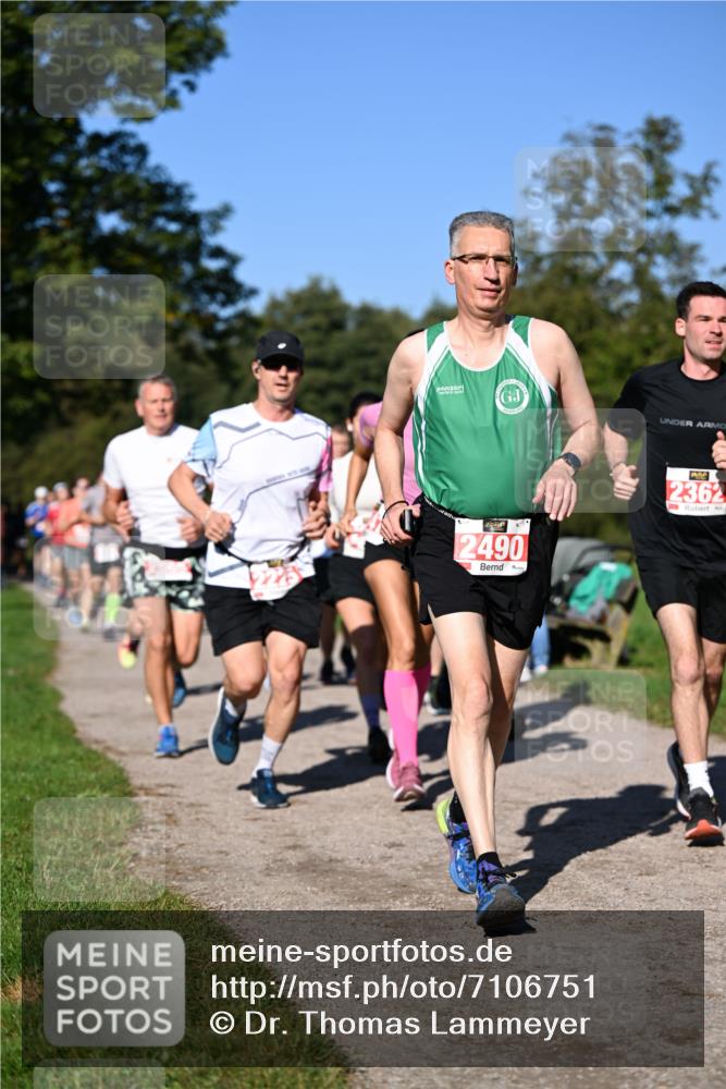 22.09.2024 - 32. Volkslauf durch das schöne Alstertal Dr. Thomas Lammeyer http://msf.ph/oto/7106751 22.09.2024 10:25:45 Laufen 2490, 2362 meine-sportfotos.de