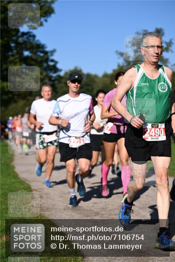 22.09.2024 - 32. Volkslauf durch das schöne Alstertal Dr. Thomas Lammeyer http://msf.ph/oto/7106754 22.09.2024 10:25:46 Laufen 2490 meine-sportfotos.de