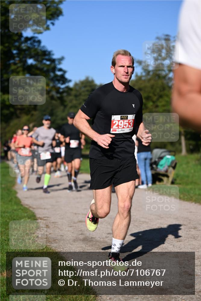 22.09.2024 - 32. Volkslauf durch das schöne Alstertal Dr. Thomas Lammeyer http://msf.ph/oto/7106767 22.09.2024 10:25:48 Laufen 2953 meine-sportfotos.de