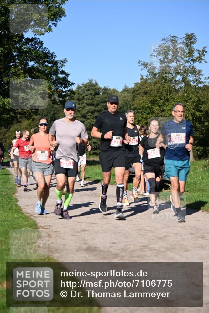 22.09.2024 - 32. Volkslauf durch das schöne Alstertal Dr. Thomas Lammeyer http://msf.ph/oto/7106775 22.09.2024 10:25:50 Laufen 2507, 2437, 2430 meine-sportfotos.de
