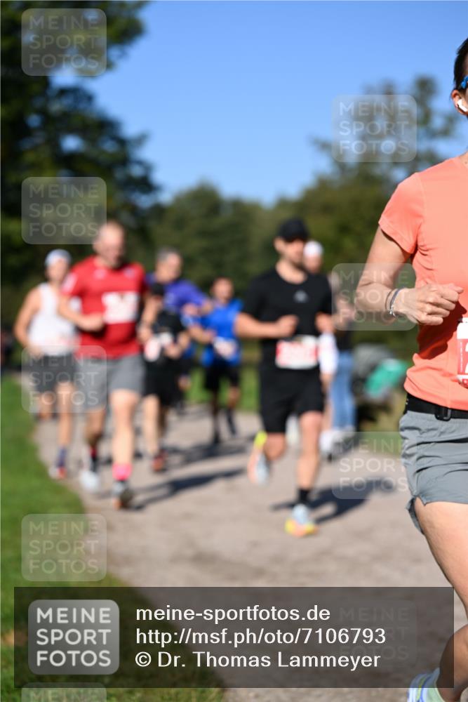 22.09.2024 - 32. Volkslauf durch das schöne Alstertal Dr. Thomas Lammeyer http://msf.ph/oto/7106793 22.09.2024 10:25:53 Laufen  meine-sportfotos.de