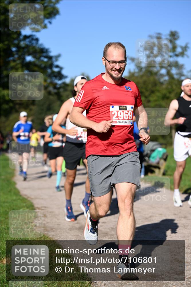 22.09.2024 - 32. Volkslauf durch das schöne Alstertal Dr. Thomas Lammeyer http://msf.ph/oto/7106801 22.09.2024 10:25:54 Laufen 2969 meine-sportfotos.de