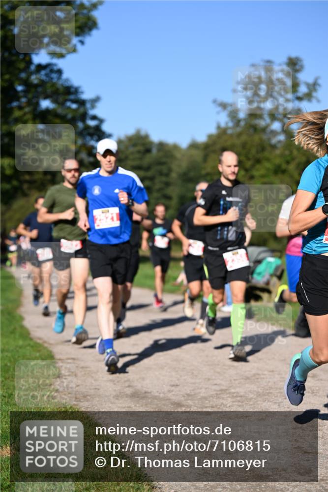 22.09.2024 - 32. Volkslauf durch das schöne Alstertal Dr. Thomas Lammeyer http://msf.ph/oto/7106815 22.09.2024 10:25:57 Laufen  meine-sportfotos.de