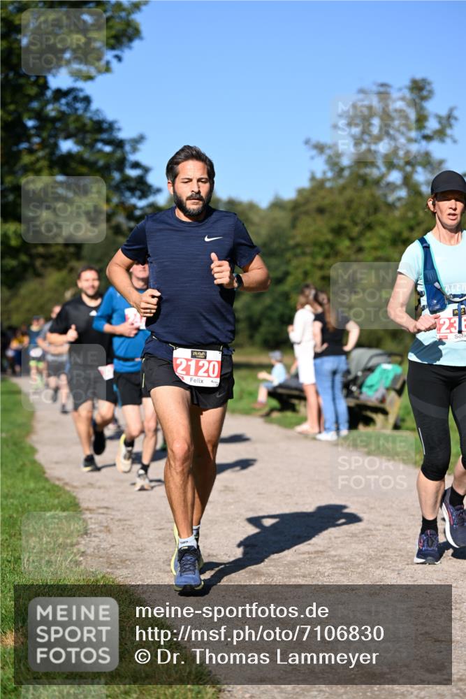 22.09.2024 - 32. Volkslauf durch das schöne Alstertal Dr. Thomas Lammeyer http://msf.ph/oto/7106830 22.09.2024 10:26:00 Laufen 2120, 236 meine-sportfotos.de