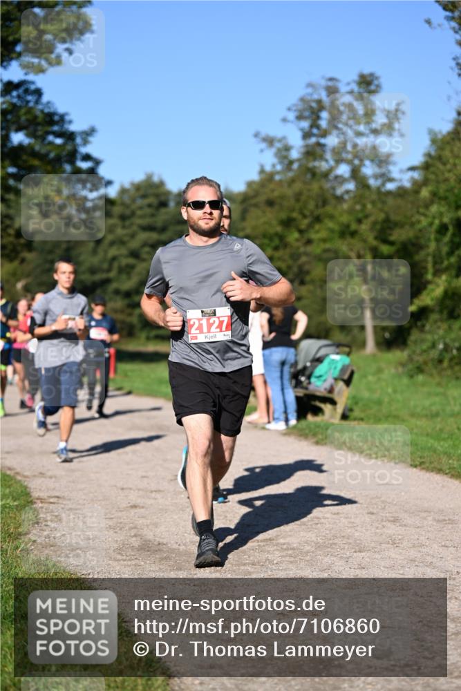 22.09.2024 - 32. Volkslauf durch das schöne Alstertal Dr. Thomas Lammeyer http://msf.ph/oto/7106860 22.09.2024 10:26:05 Laufen 2127 meine-sportfotos.de