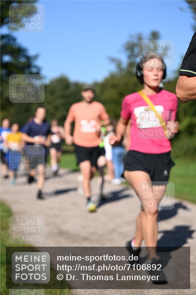 22.09.2024 - 32. Volkslauf durch das schöne Alstertal Dr. Thomas Lammeyer http://msf.ph/oto/7106892 22.09.2024 10:26:11 Laufen  meine-sportfotos.de