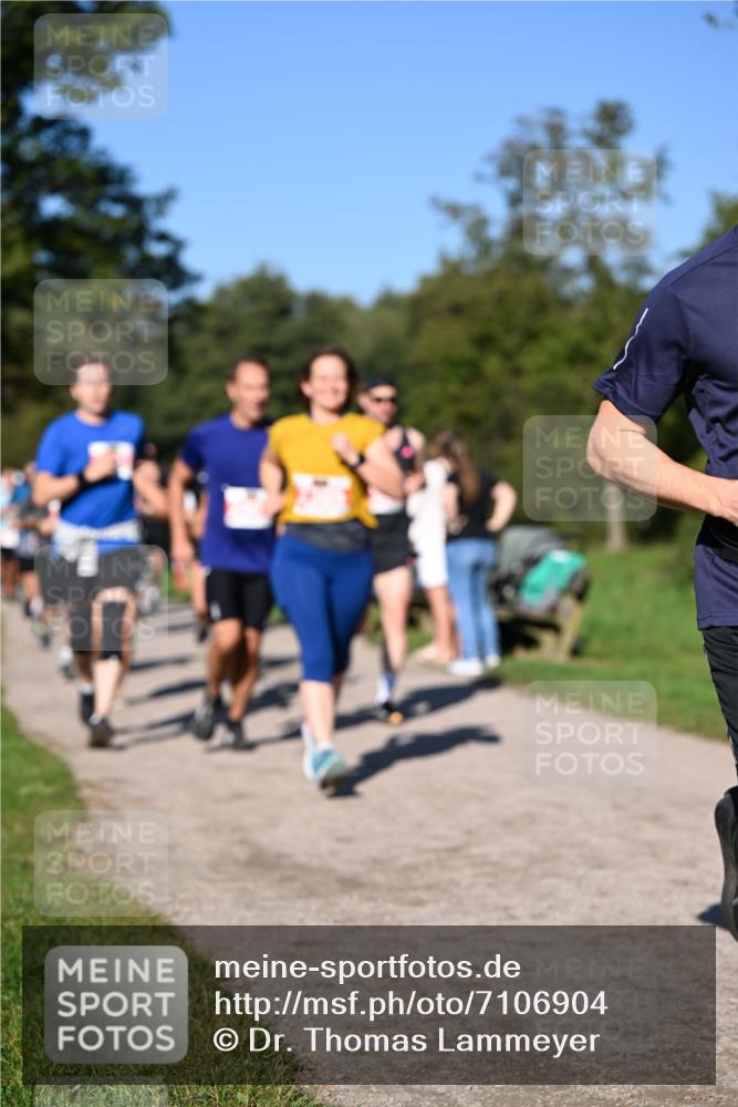 22.09.2024 - 32. Volkslauf durch das schöne Alstertal Dr. Thomas Lammeyer http://msf.ph/oto/7106904 22.09.2024 10:26:14 Laufen  meine-sportfotos.de