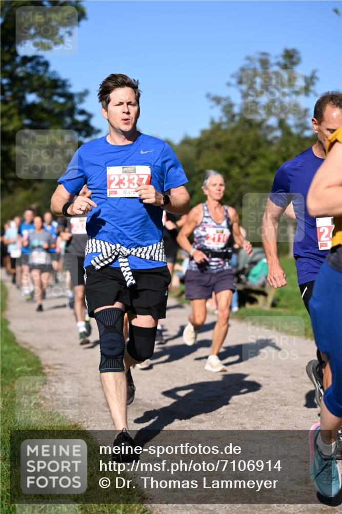22.09.2024 - 32. Volkslauf durch das schöne Alstertal Dr. Thomas Lammeyer http://msf.ph/oto/7106914 22.09.2024 10:26:15 Laufen 2337, 2 meine-sportfotos.de