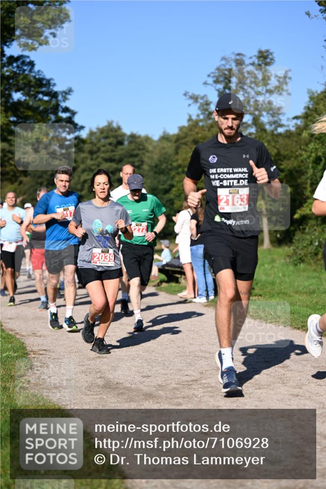 22.09.2024 - 32. Volkslauf durch das schöne Alstertal Dr. Thomas Lammeyer http://msf.ph/oto/7106928 22.09.2024 10:26:19 Laufen 2039, 2163 meine-sportfotos.de