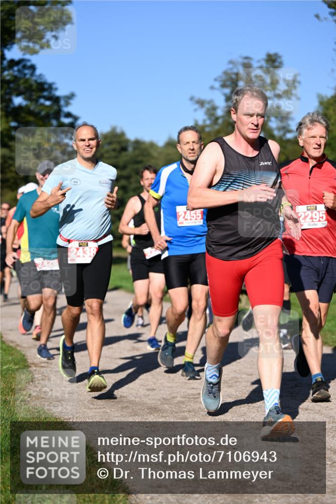 22.09.2024 - 32. Volkslauf durch das schöne Alstertal Dr. Thomas Lammeyer http://msf.ph/oto/7106943 22.09.2024 10:26:22 Laufen 2438, 2455, 2295 meine-sportfotos.de