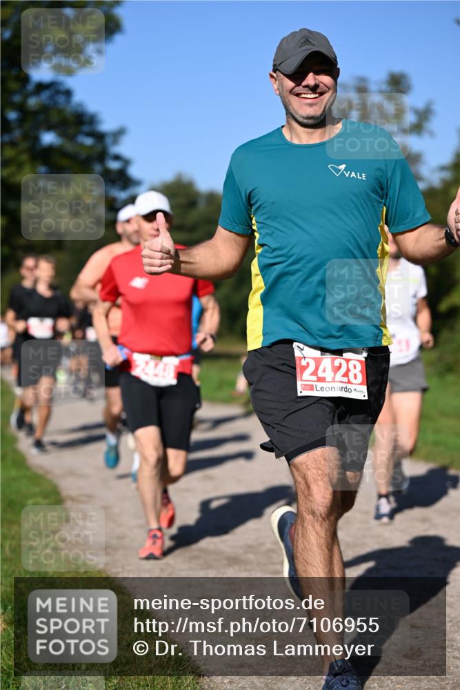 22.09.2024 - 32. Volkslauf durch das schöne Alstertal Dr. Thomas Lammeyer http://msf.ph/oto/7106955 22.09.2024 10:26:24 Laufen 2428 meine-sportfotos.de