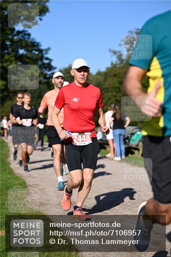22.09.2024 - 32. Volkslauf durch das schöne Alstertal Dr. Thomas Lammeyer http://msf.ph/oto/7106957 22.09.2024 10:26:24 Laufen 2448 meine-sportfotos.de