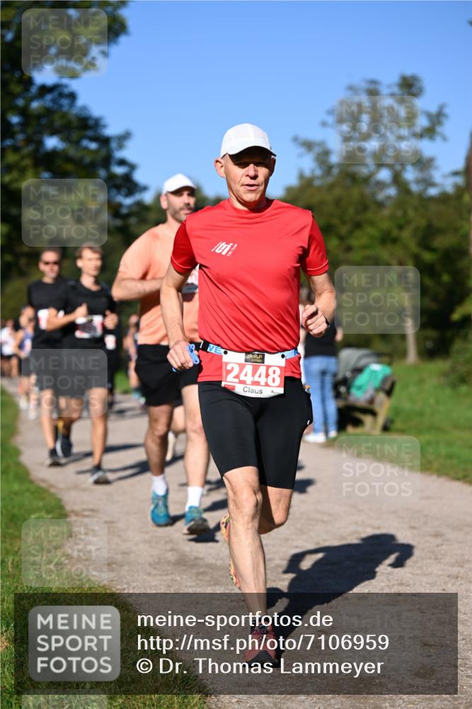 22.09.2024 - 32. Volkslauf durch das schöne Alstertal Dr. Thomas Lammeyer http://msf.ph/oto/7106959 22.09.2024 10:26:24 Laufen 2448 meine-sportfotos.de