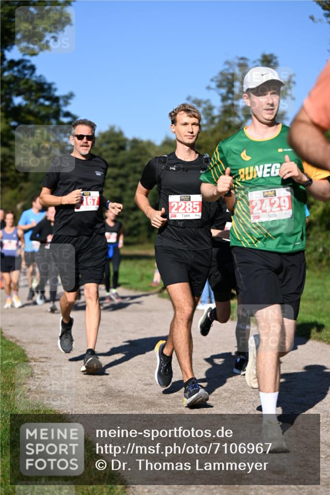 22.09.2024 - 32. Volkslauf durch das schöne Alstertal Dr. Thomas Lammeyer http://msf.ph/oto/7106967 22.09.2024 10:26:26 Laufen 167, 2285, 2429 meine-sportfotos.de