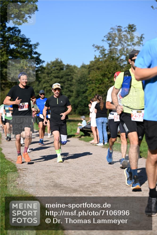 22.09.2024 - 32. Volkslauf durch das schöne Alstertal Dr. Thomas Lammeyer http://msf.ph/oto/7106996 22.09.2024 10:26:31 Laufen 2311 meine-sportfotos.de