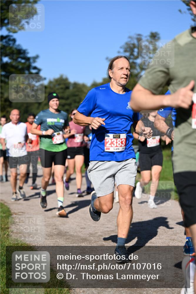 22.09.2024 - 32. Volkslauf durch das schöne Alstertal Dr. Thomas Lammeyer http://msf.ph/oto/7107016 22.09.2024 10:26:35 Laufen 2383 meine-sportfotos.de