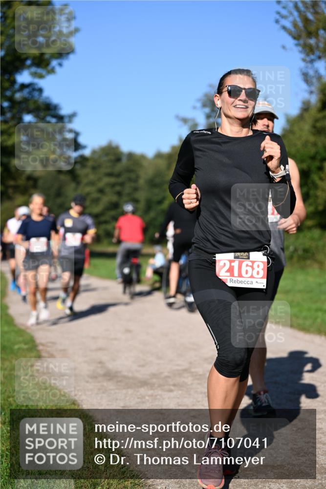 22.09.2024 - 32. Volkslauf durch das schöne Alstertal Dr. Thomas Lammeyer http://msf.ph/oto/7107041 22.09.2024 10:26:42 Laufen 2168 meine-sportfotos.de