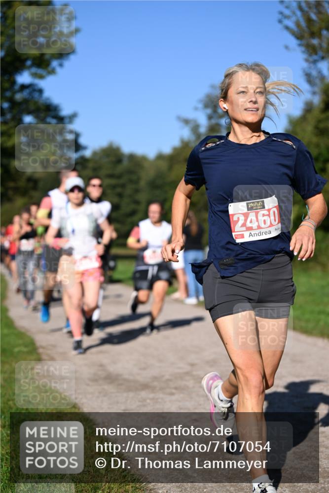 22.09.2024 - 32. Volkslauf durch das schöne Alstertal Dr. Thomas Lammeyer http://msf.ph/oto/7107054 22.09.2024 10:26:44 Laufen 2460 meine-sportfotos.de