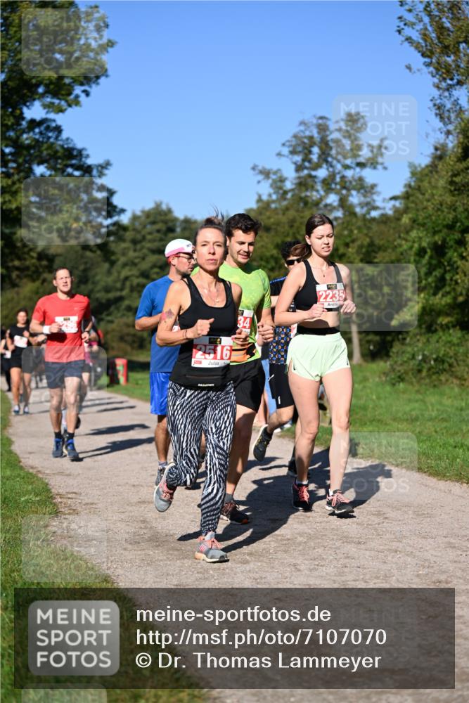 22.09.2024 - 32. Volkslauf durch das schöne Alstertal Dr. Thomas Lammeyer http://msf.ph/oto/7107070 22.09.2024 10:26:47 Laufen 2516, 34, 2235 meine-sportfotos.de