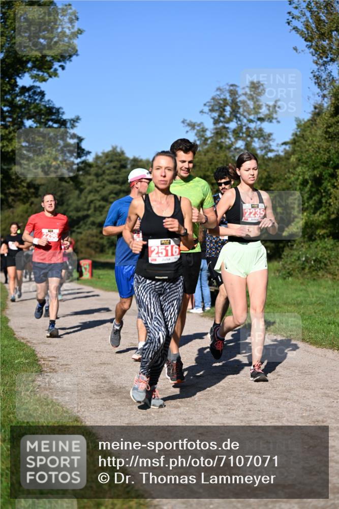 22.09.2024 - 32. Volkslauf durch das schöne Alstertal Dr. Thomas Lammeyer http://msf.ph/oto/7107071 22.09.2024 10:26:48 Laufen 2516, 2235 meine-sportfotos.de