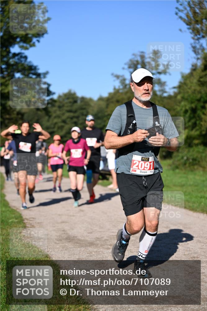22.09.2024 - 32. Volkslauf durch das schöne Alstertal Dr. Thomas Lammeyer http://msf.ph/oto/7107089 22.09.2024 10:26:51 Laufen 2091 meine-sportfotos.de
