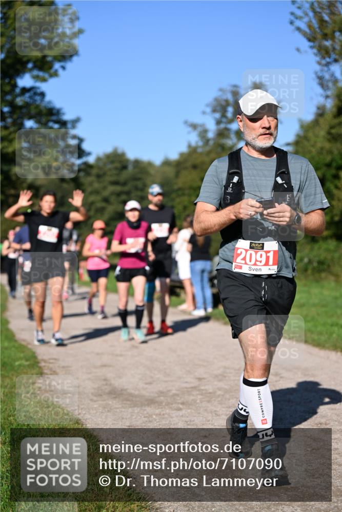 22.09.2024 - 32. Volkslauf durch das schöne Alstertal Dr. Thomas Lammeyer http://msf.ph/oto/7107090 22.09.2024 10:26:51 Laufen 2091 meine-sportfotos.de
