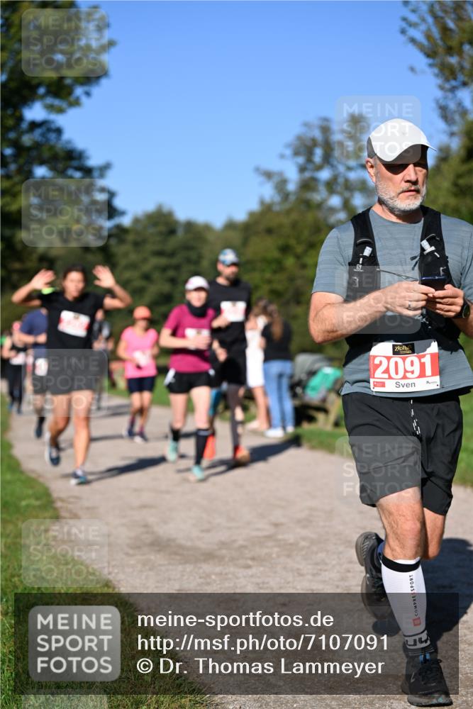 22.09.2024 - 32. Volkslauf durch das schöne Alstertal Dr. Thomas Lammeyer http://msf.ph/oto/7107091 22.09.2024 10:26:52 Laufen 2091 meine-sportfotos.de